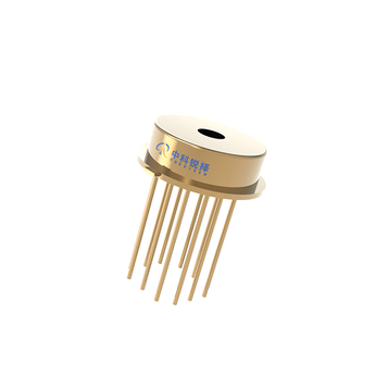 500μm InGaAs APD 前置放大器模块